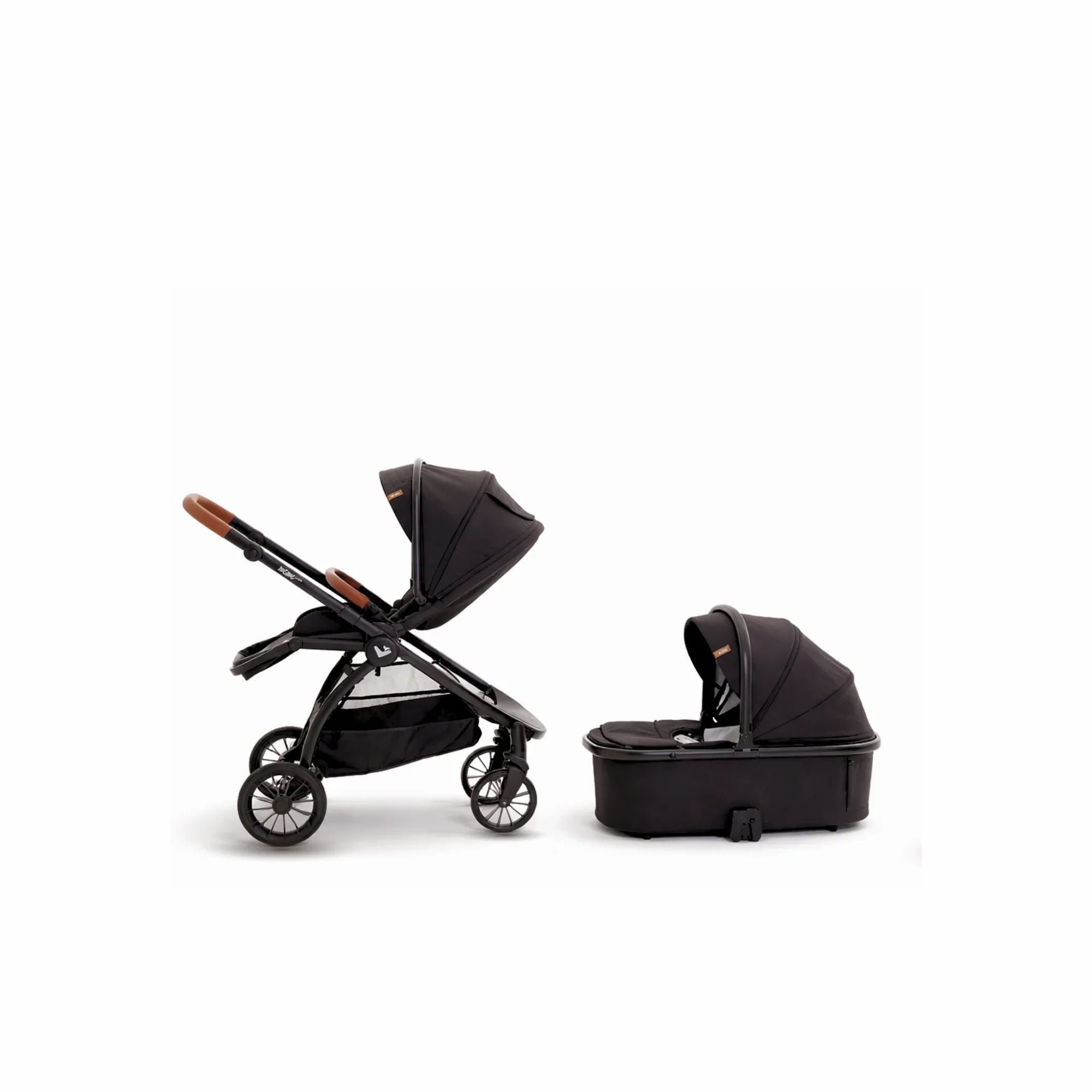 When to Move From the LUNO Carrycot to the Stroller Seat