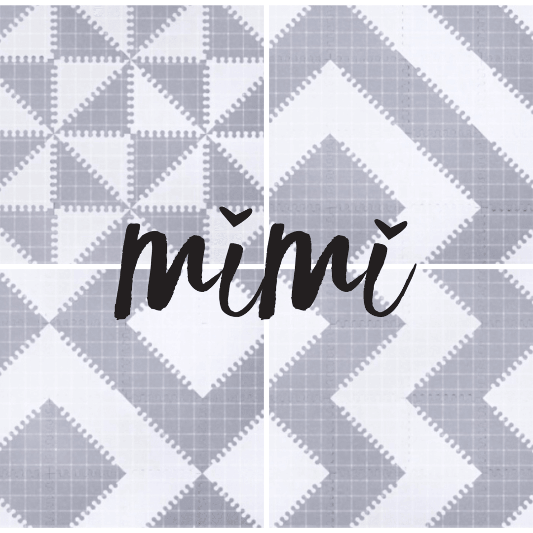 Mimi play mat - Black and White